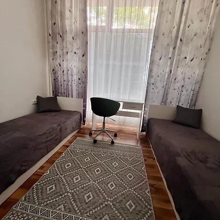 Pavel Apartment *